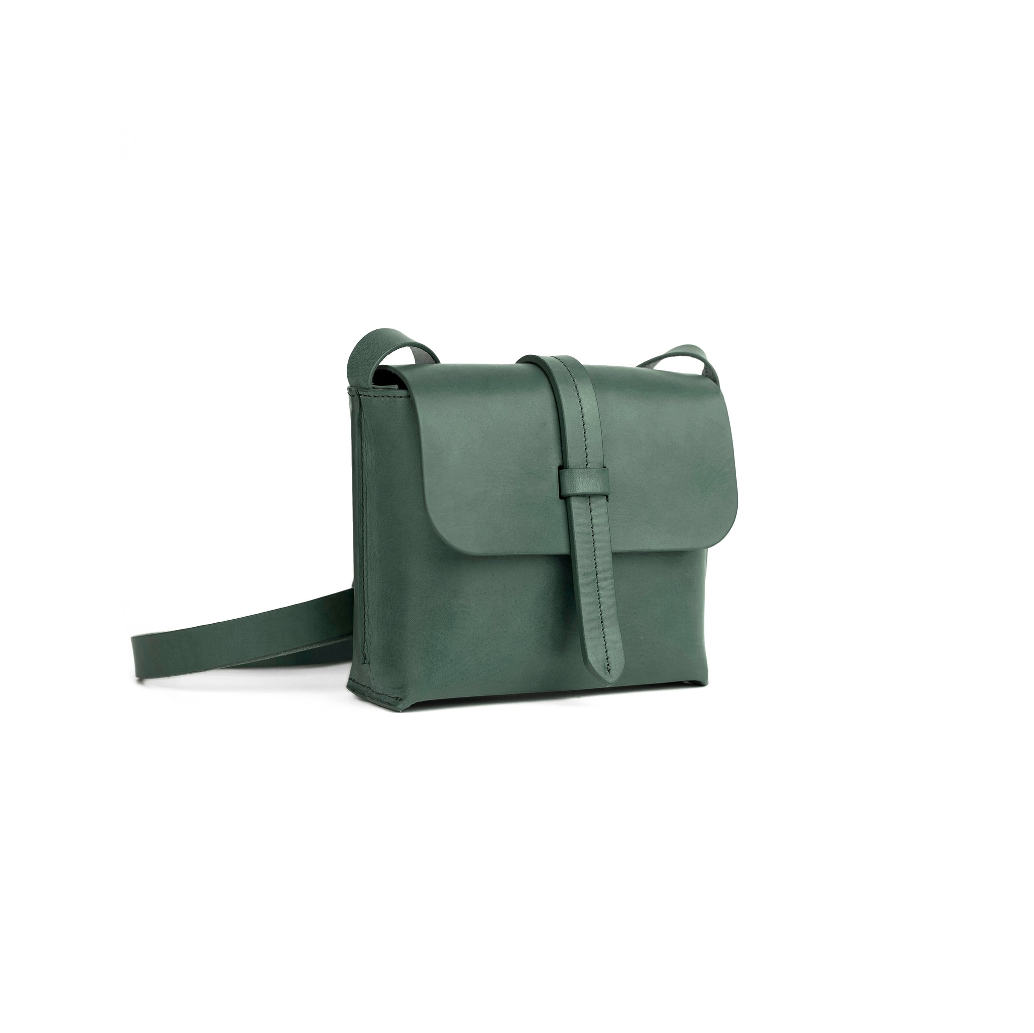 Adjustable Leather Crossbody Strap in Cuoio