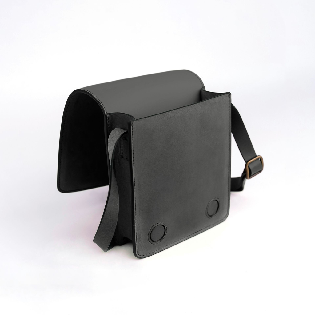 SIMPLE LINE MINI - NERO - APERTA.webp
